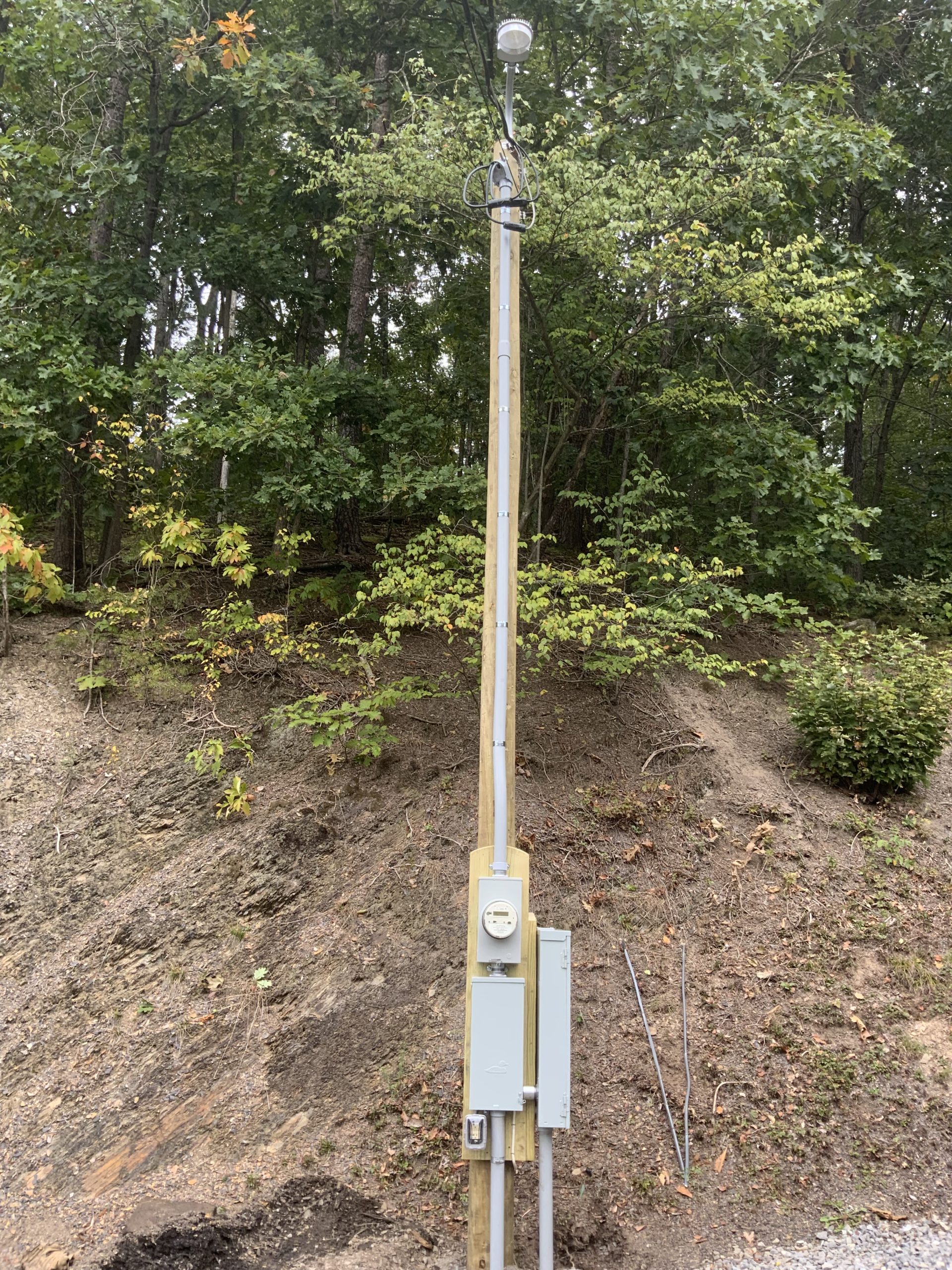 Electrical pole service